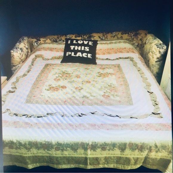 BOGO Full double, shown as twin, queen. hand-stitched peach n sage cotton quilt - Picture 2 of 6